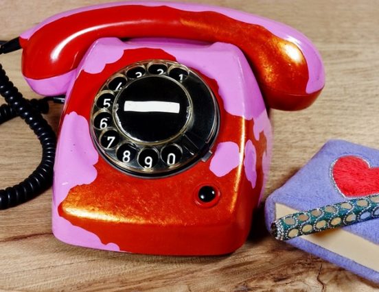 Liminares com prazos extremamente exíguos geram enriquecimento ilícito em ações que versam sobre serviços de telefonia fixa